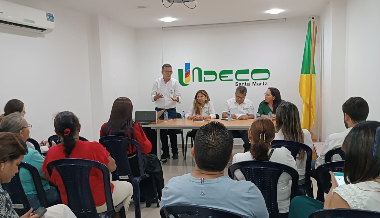 UNDECO Santa Marta Impulsa el Crecimiento Empresarial con el Apoyo del SENA